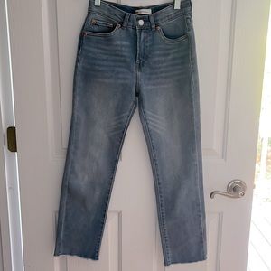 levi’s high rise straight jeans